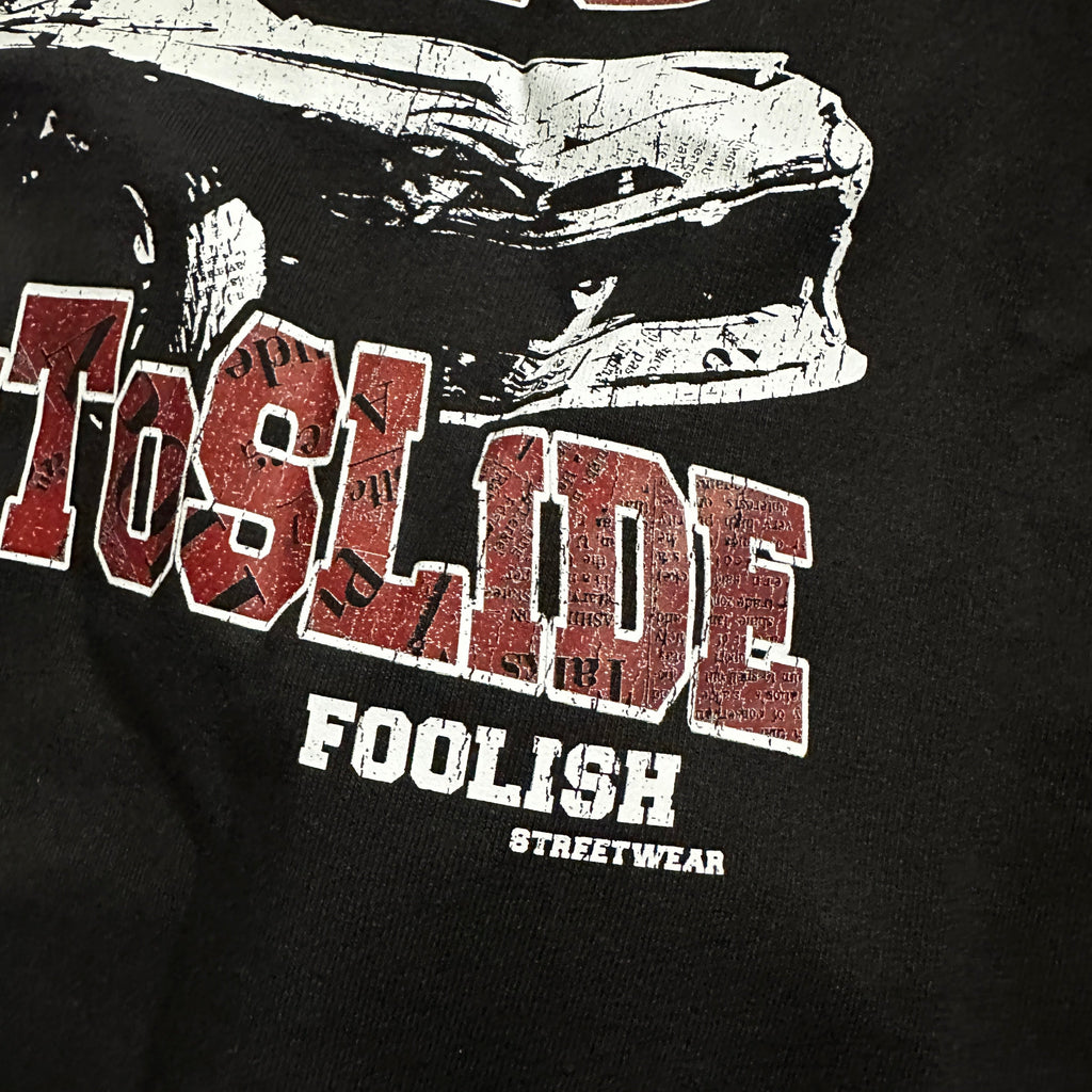 WE LOVE TO SLIDE TEE